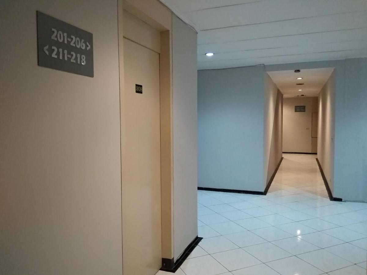 K-Style Eco Hotel Jakarta Eksteriør bilde